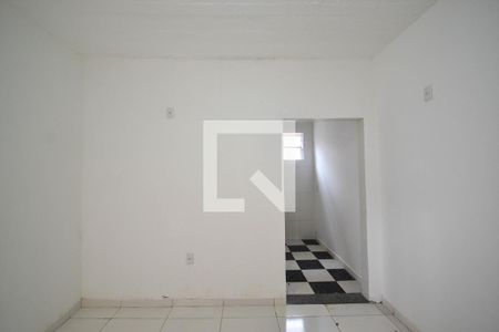 Sala de apartamento para alugar com 1 quarto, 29m² em Cabral, Nilópolis