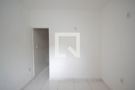 Quarto 1 de apartamento para alugar com 1 quarto, 29m² em Cabral, Nilópolis