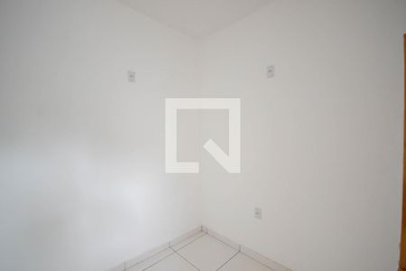 Quarto 1 de apartamento para alugar com 1 quarto, 29m² em Cabral, Nilópolis