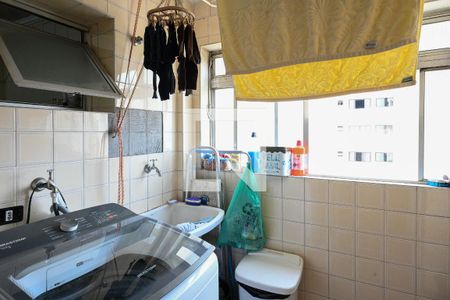 Apartamento à venda com 82m², 3 quartos e 1 vagaÁrea de Serviço