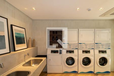 Apartamento para alugar com 40m², 2 quartos e sem vagaÁrea comum - Lavanderia