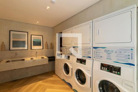 Apartamento para alugar com 40m², 2 quartos e sem vagaÁrea comum - Lavanderia