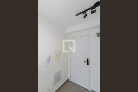 Entrada de kitnet/studio para alugar com 2 quartos, 40m² em Indianópolis, São Paulo