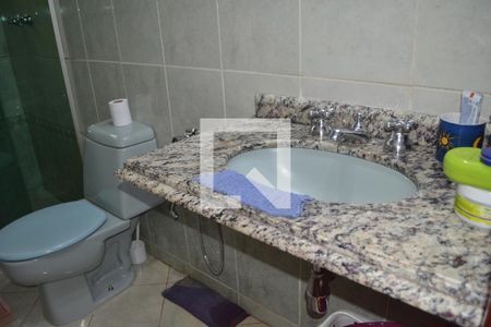 Apartamento à venda com 220m², 3 quartos e 4 vagasBanheiro Social 1