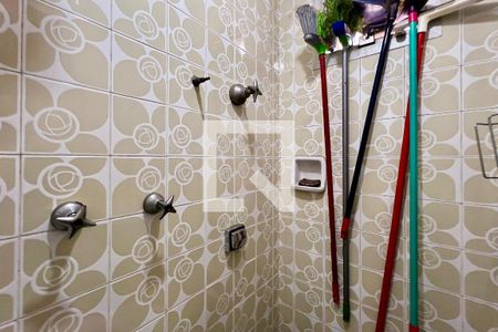 Apartamento à venda com 82m², 2 quartos e 1 vagaBanheiro de Serviço