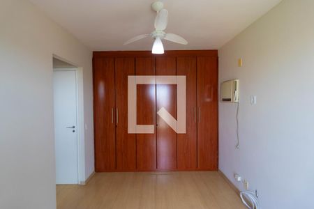 Apartamento à venda com 109m², 3 quartos e 2 vagasSuíte 02