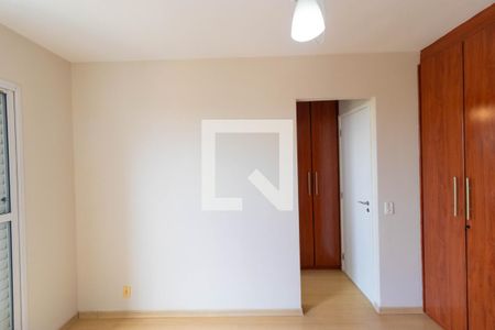 Apartamento à venda com 109m², 3 quartos e 2 vagasSuíte 02