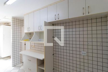 Apartamento à venda com 109m², 3 quartos e 2 vagasCozinha