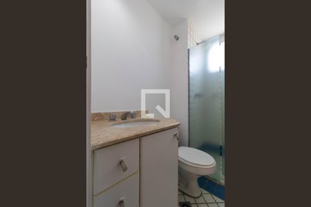 Apartamento à venda com 109m², 3 quartos e 2 vagasBanheiro