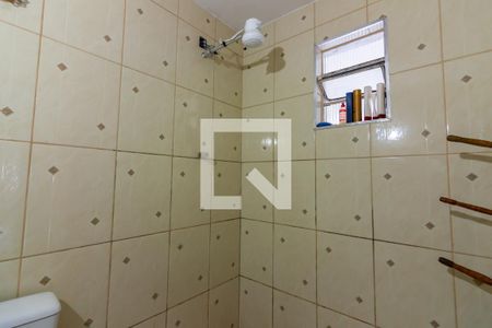 Casa à venda com 200m², 4 quartos e 4 vagas Casa à venda com 200m², 4 quartos e 4 vagasBanheiro 1