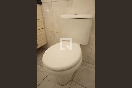 Apartamento para alugar com 72m², 2 quartos e 1 vaga Apartamento para alugar com 72m², 2 quartos e 1 vagaBanheiro