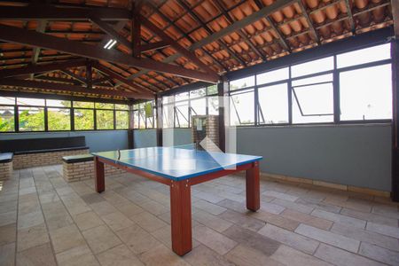 Apartamento para alugar com 72m², 2 quartos e 1 vaga Apartamento para alugar com 72m², 2 quartos e 1 vagaÁrea comum - Salão de jogos