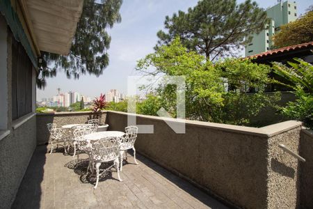 Apartamento para alugar com 72m², 2 quartos e 1 vaga Apartamento para alugar com 72m², 2 quartos e 1 vagaÁrea comum