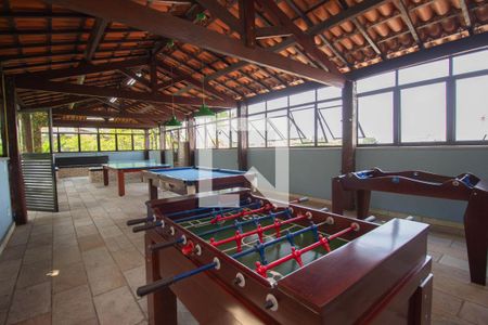 Apartamento para alugar com 72m², 2 quartos e 1 vaga Apartamento para alugar com 72m², 2 quartos e 1 vagaÁrea comum - Salão de jogos