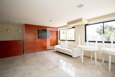 Apartamento para alugar com 72m², 2 quartos e 1 vaga Apartamento para alugar com 72m², 2 quartos e 1 vagaÁrea comum - Salão de festas