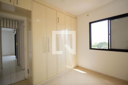Apartamento para alugar com 72m², 2 quartos e 1 vaga Apartamento para alugar com 72m², 2 quartos e 1 vagaQuarto 2 - Suíte