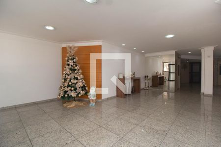 Apartamento para alugar com 72m², 2 quartos e 1 vaga Apartamento para alugar com 72m², 2 quartos e 1 vagaHall social