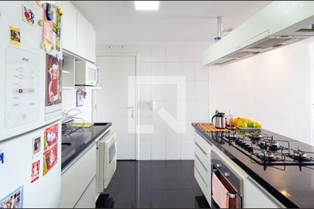 Apartamento à venda com 106m², 3 quartos e 2 vagasCozinha