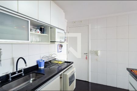 Apartamento à venda com 106m², 3 quartos e 2 vagasCozinha