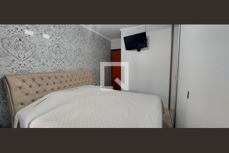 Quarto 1 suíte de casa à venda com 3 quartos, 156m² em Utinga, Santo André