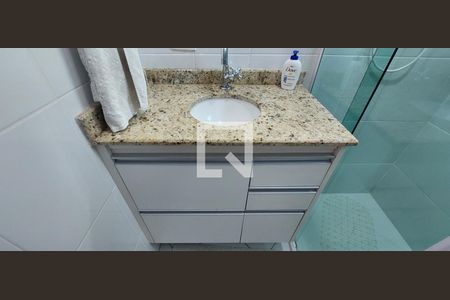 Casa à venda com 156m², 3 quartos e 2 vagasBanheiro Quarto 1 suíte