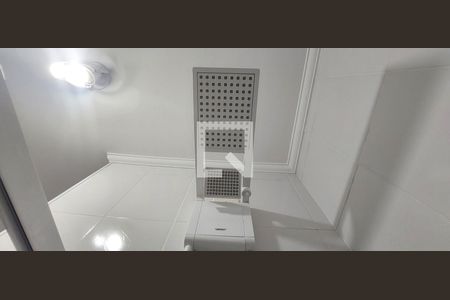 Casa à venda com 156m², 3 quartos e 2 vagasBanheiro  2