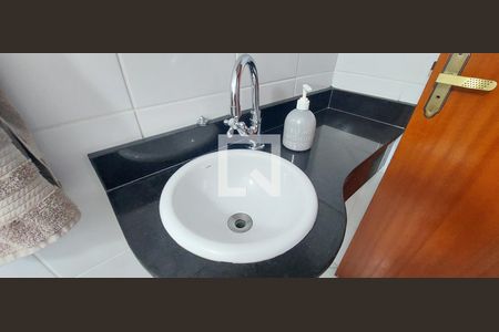 Lavabo de casa à venda com 3 quartos, 156m² em Utinga, Santo André