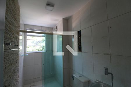 Apartamento à venda com 87m², 2 quartos e 1 vagaBanheiro do corredor