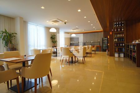 Studio à venda com 45m², 1 quarto e 1 vagaBistro