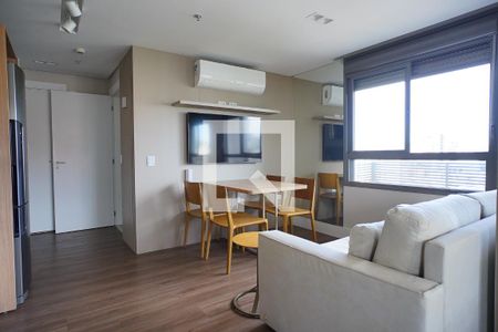 Sala de kitnet/studio à venda com 1 quarto, 45m² em Petrópolis, Porto Alegre