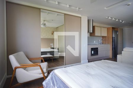 Quarto de kitnet/studio à venda com 1 quarto, 45m² em Petrópolis, Porto Alegre