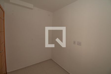 Quarto 2 de apartamento para alugar com 2 quartos, 40m² em Jardim Vila Formosa, São Paulo