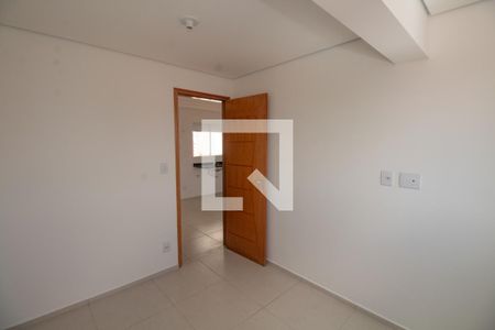 Quarto 1 de apartamento para alugar com 2 quartos, 40m² em Jardim Vila Formosa, São Paulo