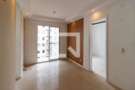 Sala de apartamento para alugar com 3 quartos, 52m² em Parada de Lucas, Rio de Janeiro