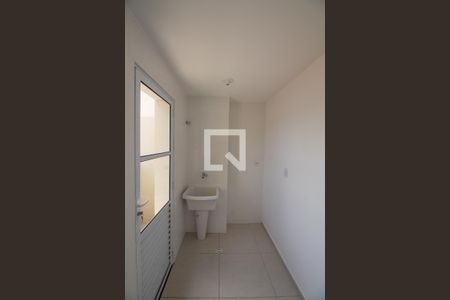 Apartamento à venda com 43m², 2 quartos e 1 vaga Apartamento à venda com 43m², 2 quartos e 1 vagaÁrea de Serviço