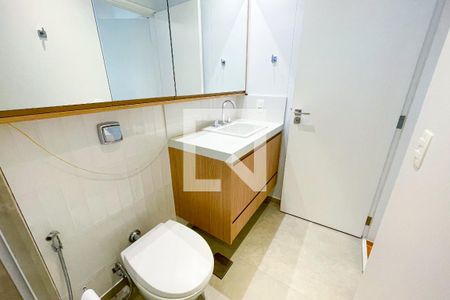 Apartamento para alugar com 101m², 2 quartos e 1 vaga Apartamento para alugar com 101m², 2 quartos e 1 vagaBanheiro