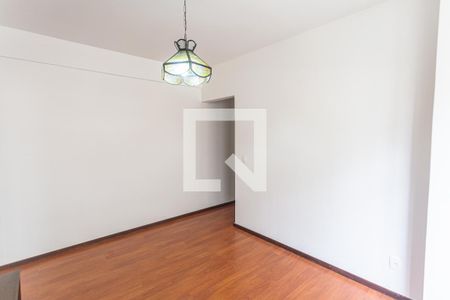 Apartamento para alugar com 80m², 1 quarto e sem vagaSala