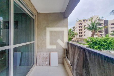 Varanda de apartamento para alugar com 3 quartos, 80m² em Jardim Santa Genoveva, Guarujá