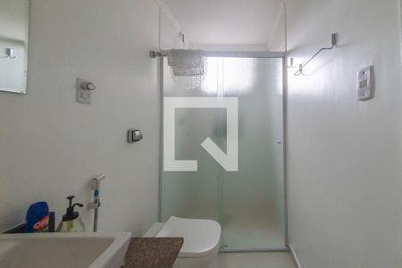 Apartamento para alugar com 80m², 3 quartos e 1 vaga Apartamento para alugar com 80m², 3 quartos e 1 vagaBanheiro da suíte