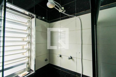 Studio à venda com 300m², 3 quartos e 3 vagas Studio à venda com 300m², 3 quartos e 3 vagasBanheiro da Suíte