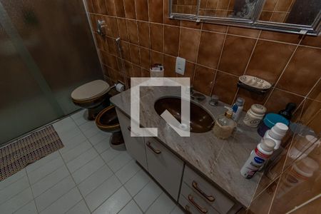 Apartamento à venda com 98m², 3 quartos e 1 vaga Apartamento à venda com 98m², 3 quartos e 1 vagaDetalhe Banheiro