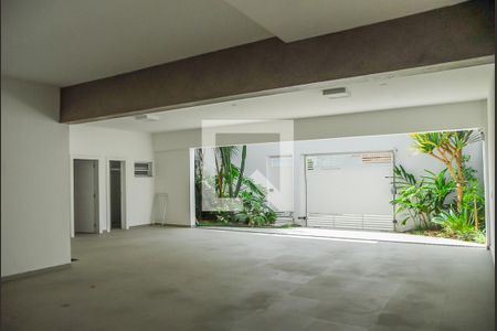 Casa à venda com 444m², 4 quartos e 7 vagasGaragem
