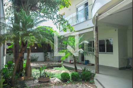 Casa à venda com 444m², 4 quartos e 7 vagasJardim