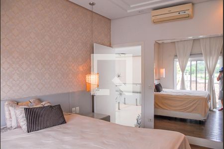 Casa à venda com 444m², 4 quartos e 7 vagasQuarto 3 - Suíte