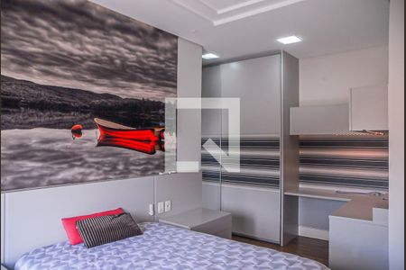 Casa à venda com 444m², 4 quartos e 7 vagasQuarto 4 - Suíte