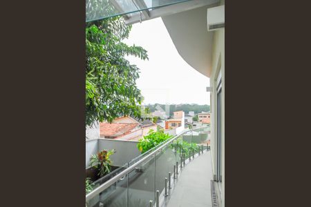 Casa à venda com 444m², 4 quartos e 7 vagasSacada