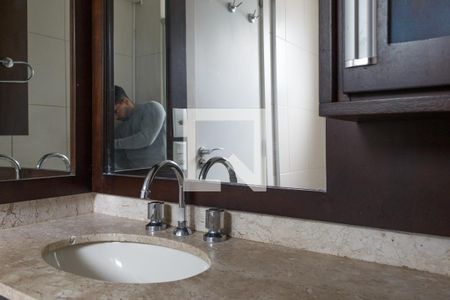 Apartamento à venda com 63m², 2 quartos e 1 vagaBanheiro da Suíte