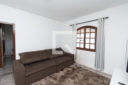 Sala de casa à venda com 3 quartos, 584m² em Regina (barreiro), Contagem