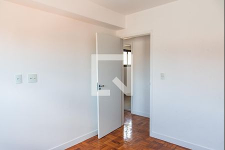 Quarto 2 de apartamento para alugar com 2 quartos, 57m² em Vila Deodoro, São Paulo
