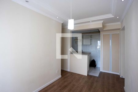 Sala de apartamento para alugar com 2 quartos, 75m² em Canhema, Diadema